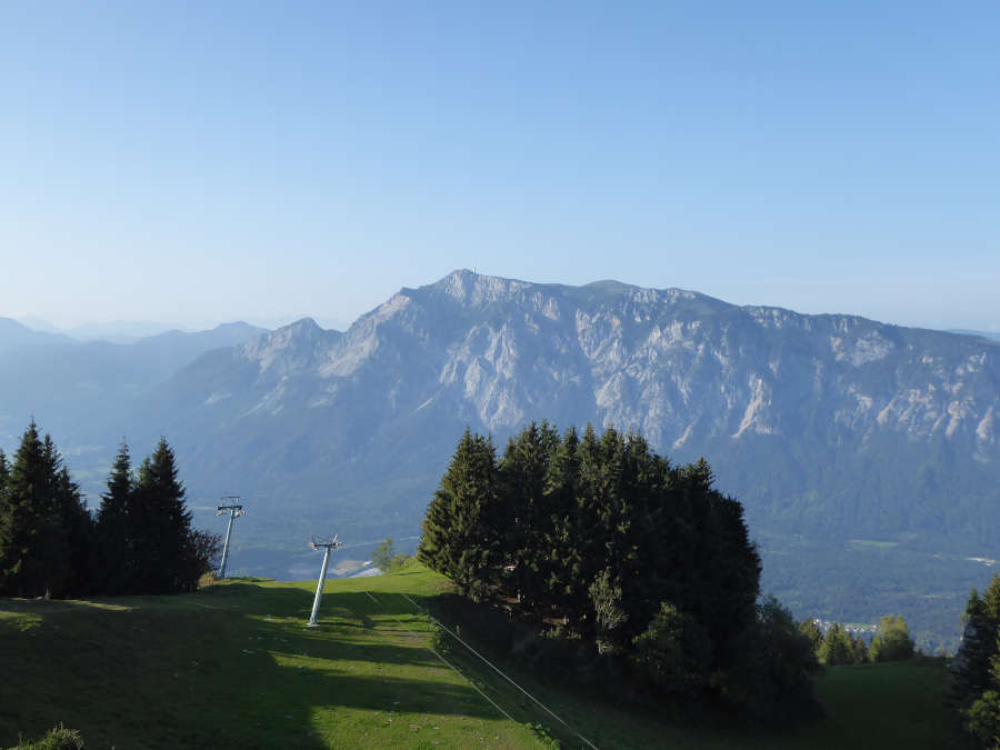 Pogled proti Dobraču